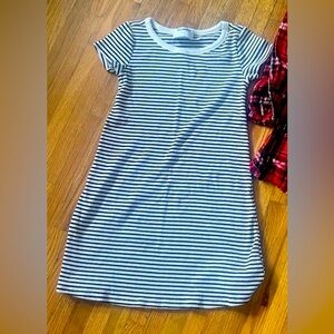 ✏️Get back to school ready!! 
      Striped Dress